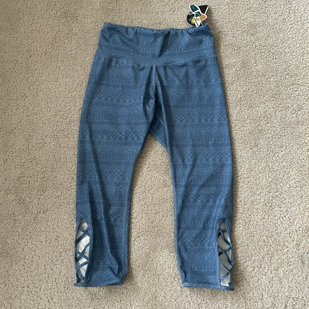 Half Moon by Modern Movement Crop Leggings Womens Size Small Blue Cut Out NEW
